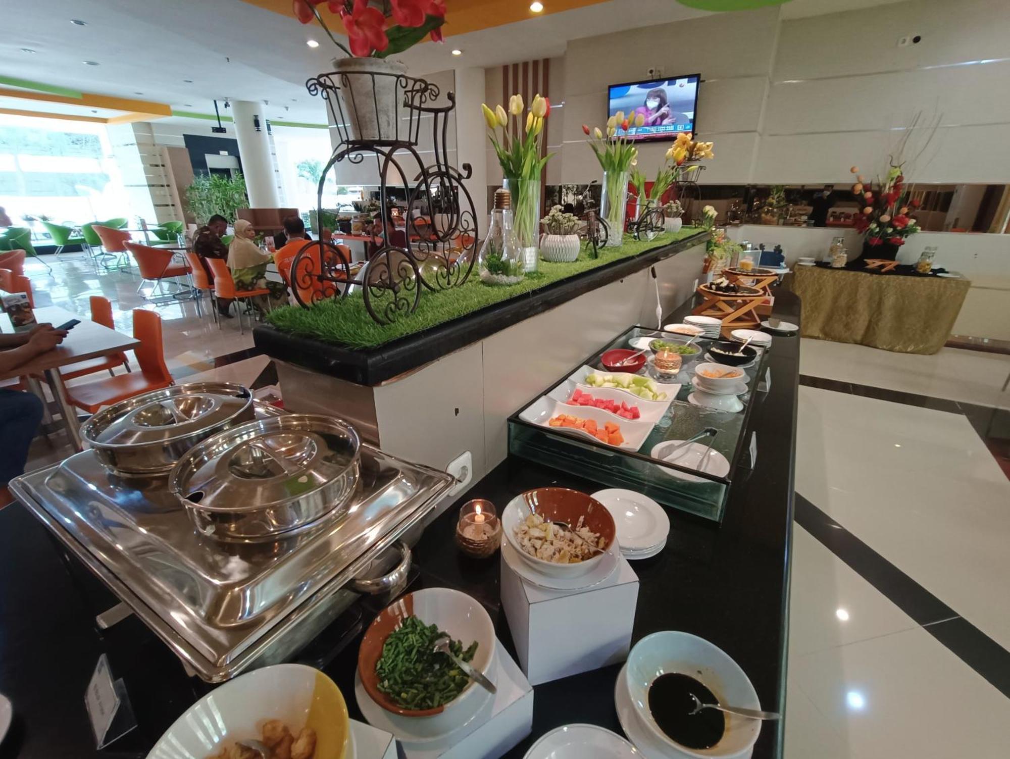 Halogen Hotel Airport Surabaya Sidoarjo Luaran gambar